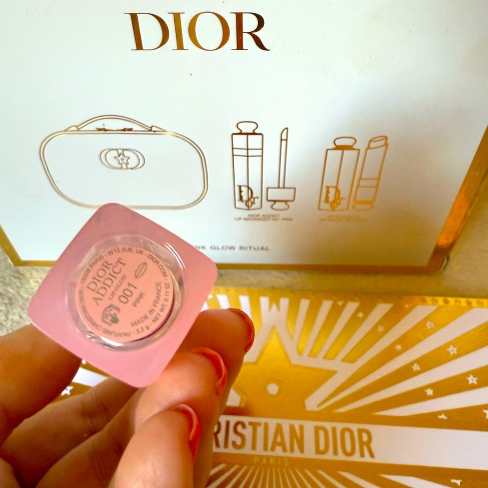 Dior NEW Dior Addict Lip Glow Balm in 001 Pink - Picture 7 of 9